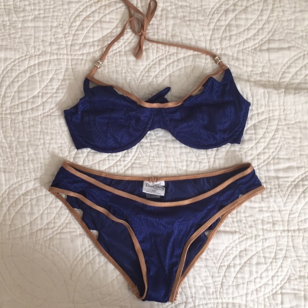 Beach Bunny